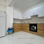 Centro لارنكا