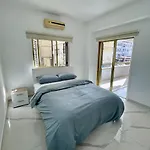Centro شقة لارنكا