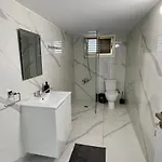 Centro * لارنكا