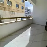 Centro شقة لارنكا