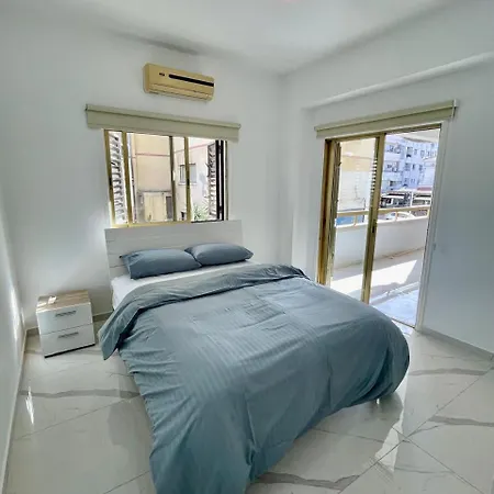 Lazuli Center Ap 5b Apartamento Larnaca